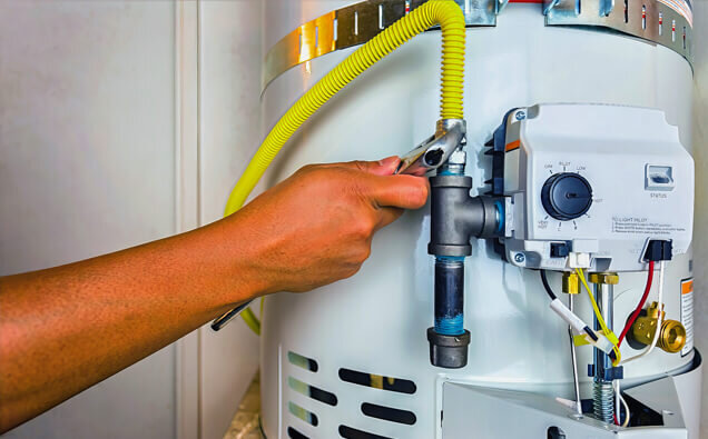 https://plumbernollamara.com.au/uploads/2025/06/hot-water-227013.jpg