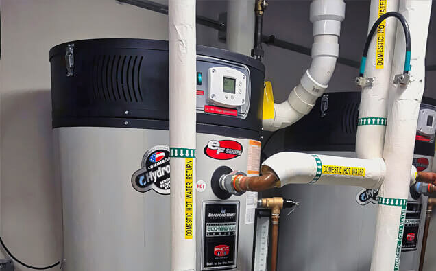 https://plumbernollamara.com.au/uploads/2025/06/hot-water-530855.jpg